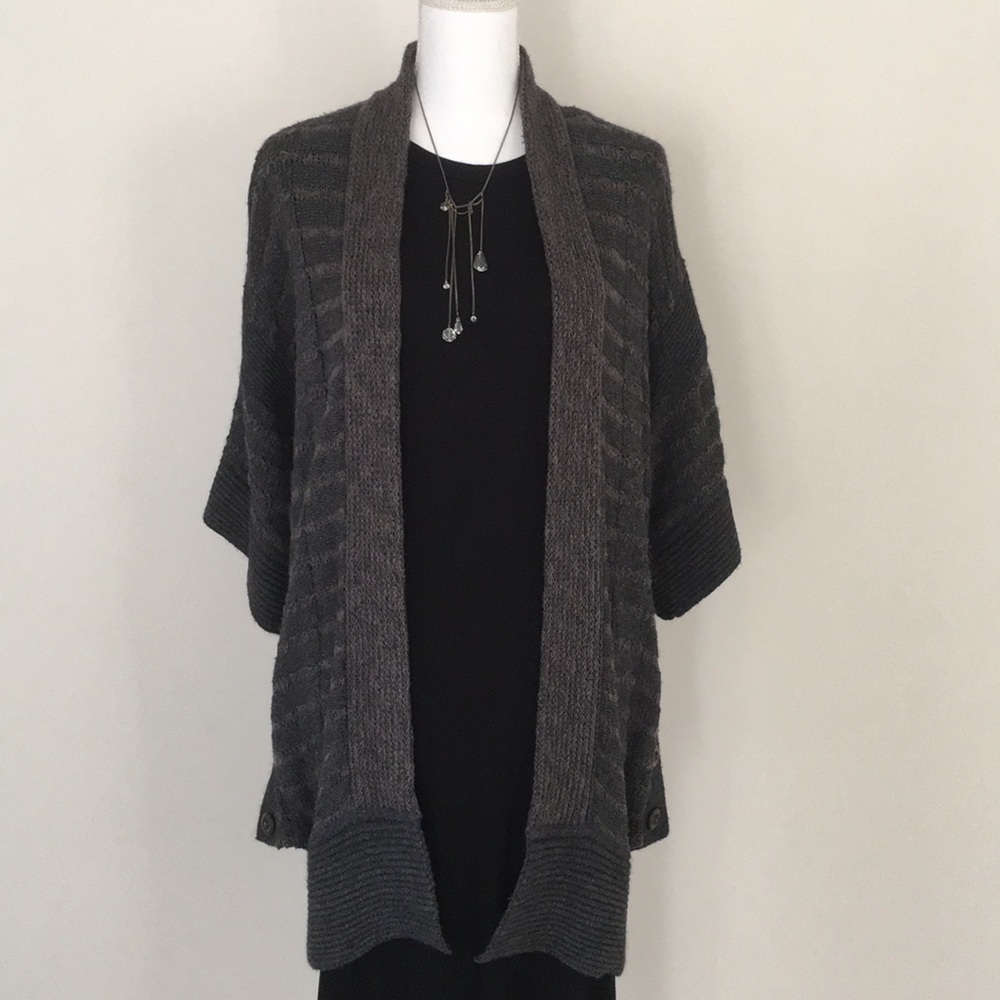 Twelve street by Cynthia Vincent kimono cardigan